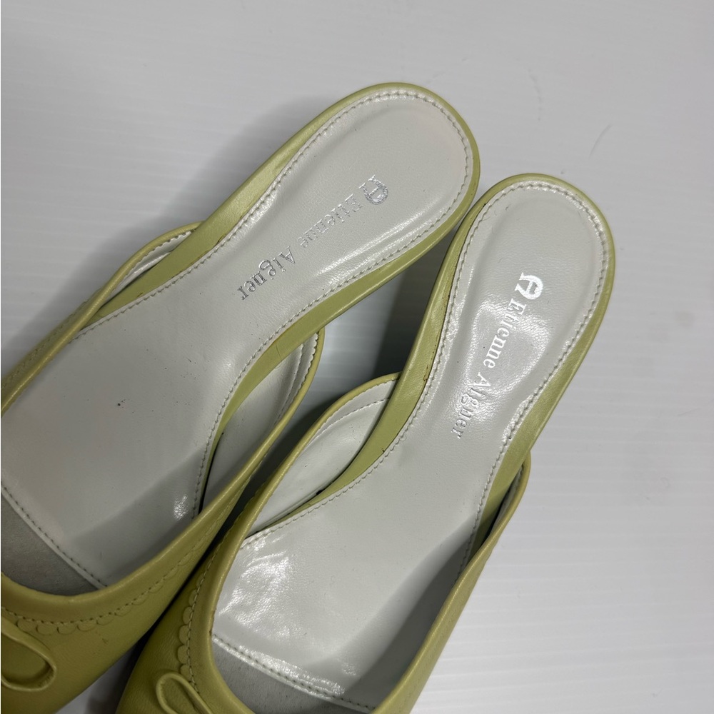 Avanti Women's Yellow Mules - Picture 4 of 6